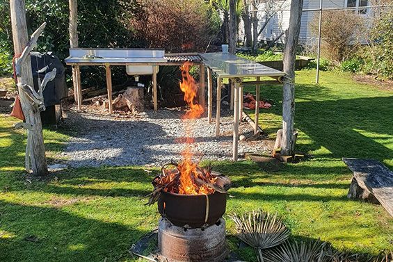 Falcon Cabin outside